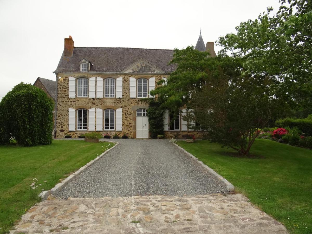 مبيت وإفطار Ahuillé Manoir Familial De La Provosterie المظهر الخارجي الصورة